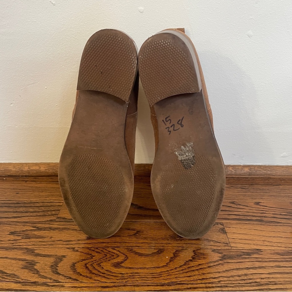 Steve Madden Dover ankle Chelsea boots bootie Leather Suede Neutral Pull On Work - Picture 11 of 13